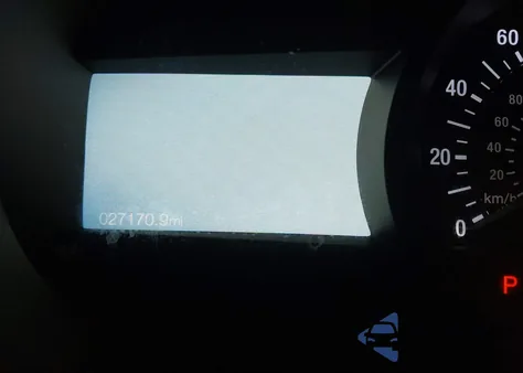 2023 Ford Edge Sel z USA, uszkodzony, nr VIN 2FMPK4J93PBA12368